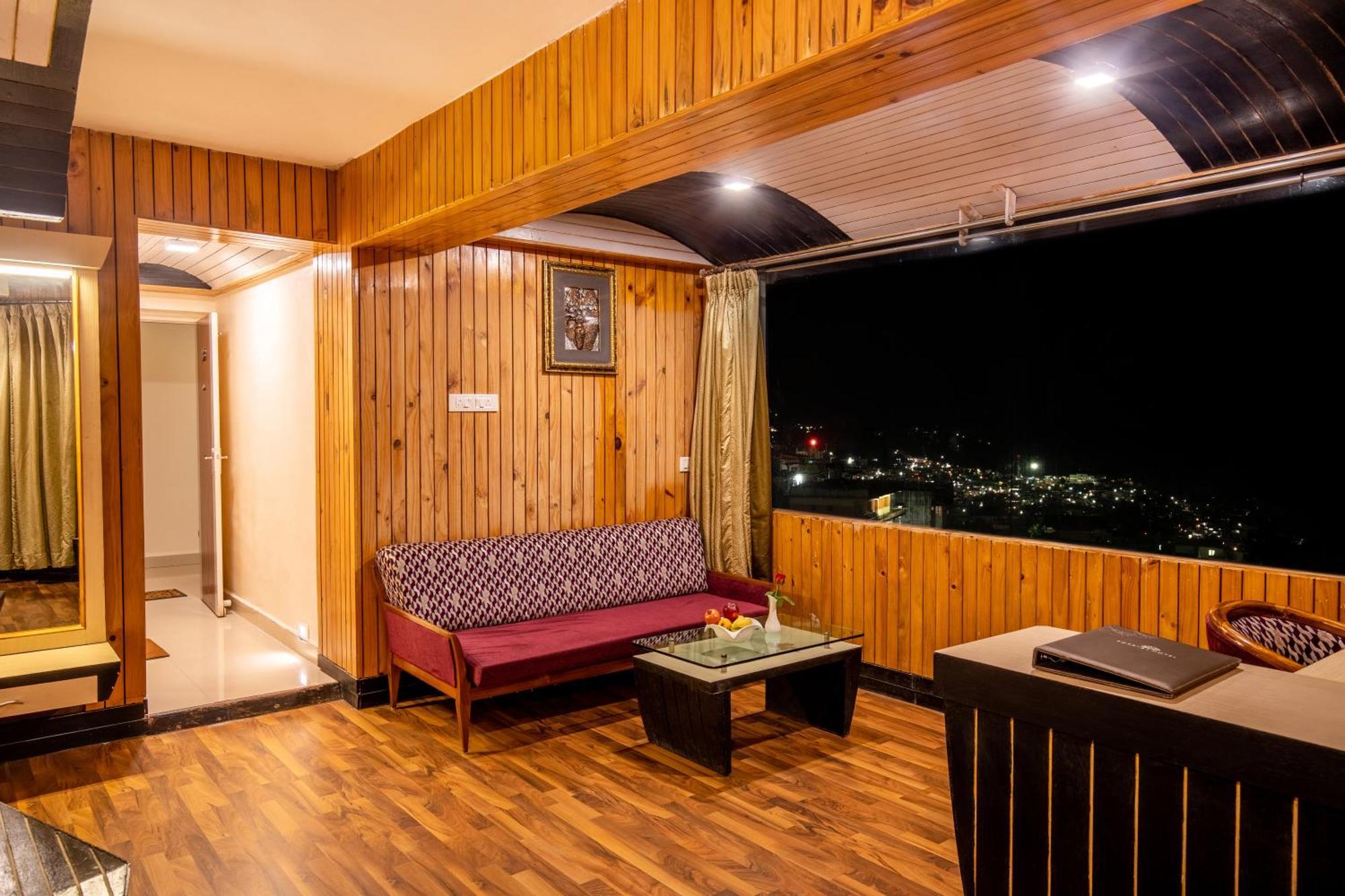 Poppys Pleasant Stay Кодайканал Экстерьер фото